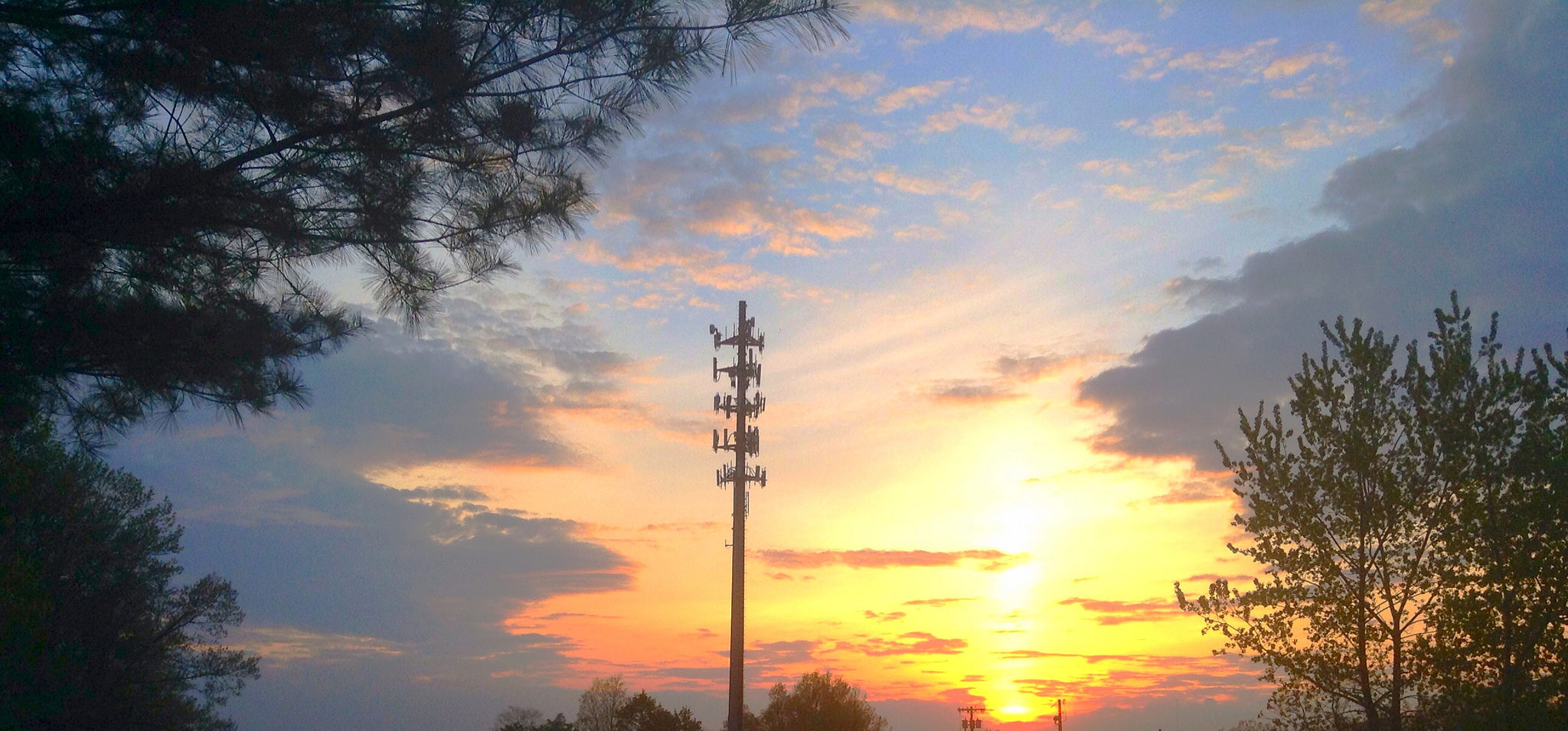 Popular Science: Phone Cell Phone Towers That Could Be Spying On Your