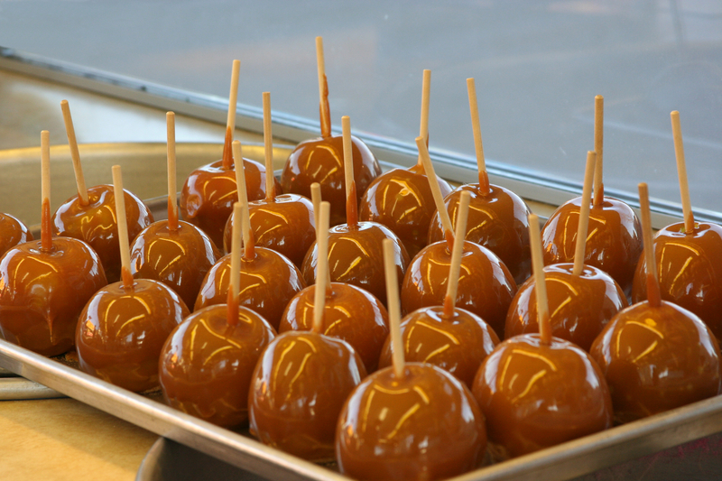 5 Dead From Caramel Apples Infected With Bacteria In Outbreak Across 10 States