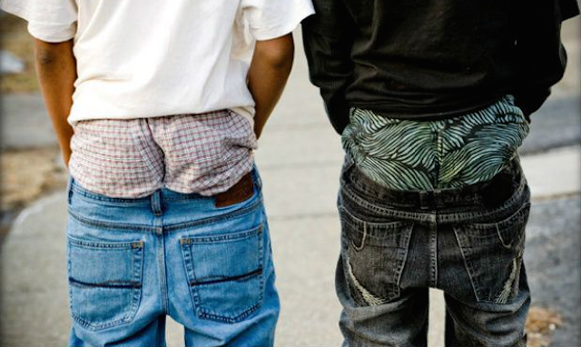 University Bans Saggy Pants, Denounced As Racist