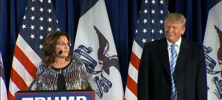 Sarah Palin Endorses Donald Trump Before Iowa Primary