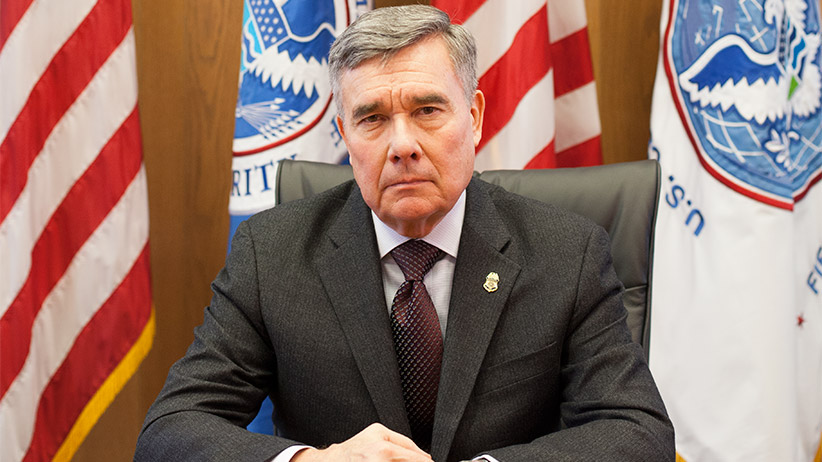 Border Chief Threatens Agents Who Object to Obama’s Amnesty Agenda