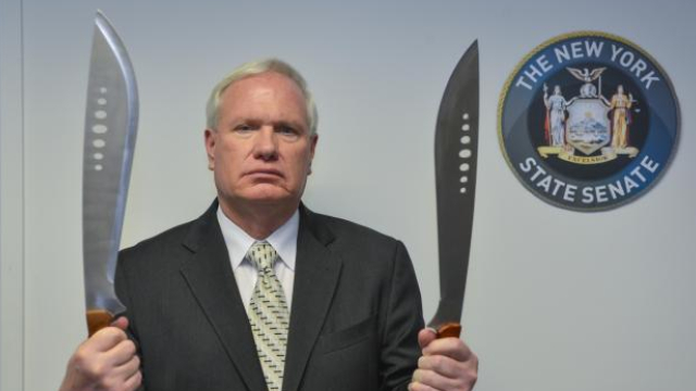 New York Adds Machetes To List Of Banned “Deadly Weapons”