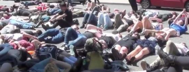 PSU Students Stage ‘Die-In’ to Protest Armed Police on Campus