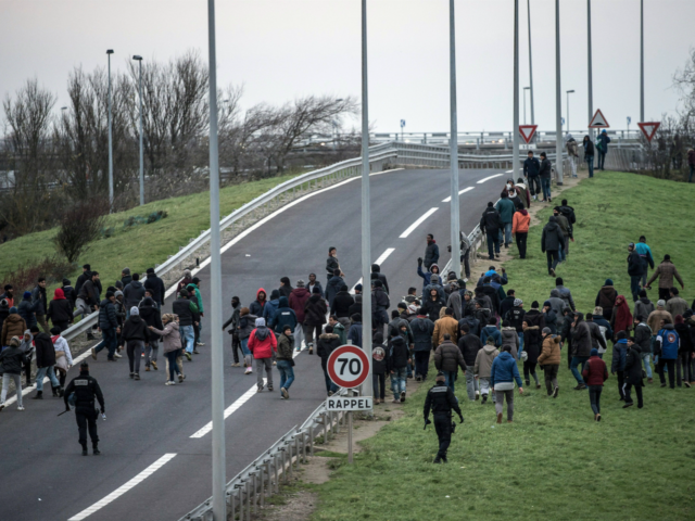 Calais Engulfed in Chaos as Migrants Block Roads, Riot and Destroy Cars While Shouting “F*ck UK”