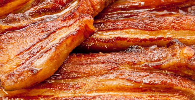 Man Who Ate Bacon ‘Too Closely’ to Muslim Women Faces Assault Charges