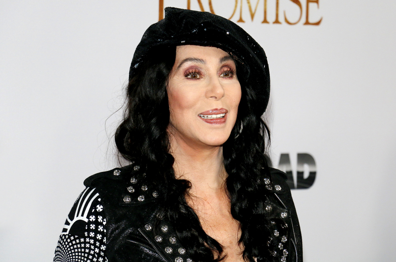 Cher: Old Democrats Should 'Die' After They 'F*cked Up' in 2016 - Truth