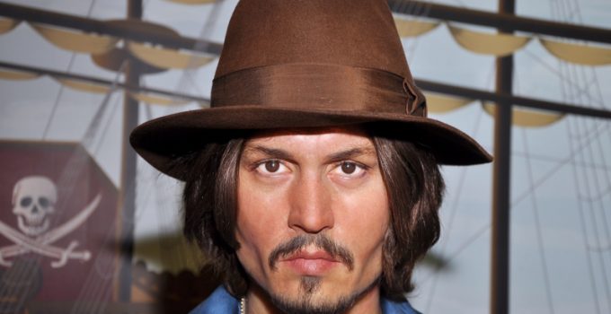 Dopey Depp Wisecracks About Assassinating Trump