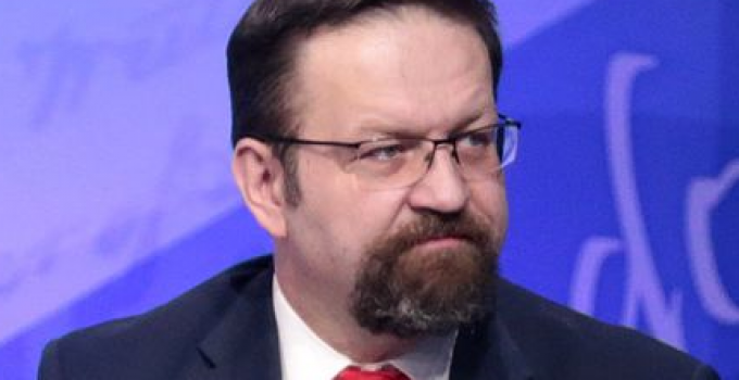 White House Under Attack: Dr. Gorka Leaving White House Under Suspicious Circumstances