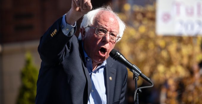 Bernie Sanders’ Campaign Workers Fleeing Over ‘Poverty Wages’