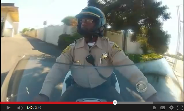 Video: Cop Shows How To Conduct Oneself As A Police Officer